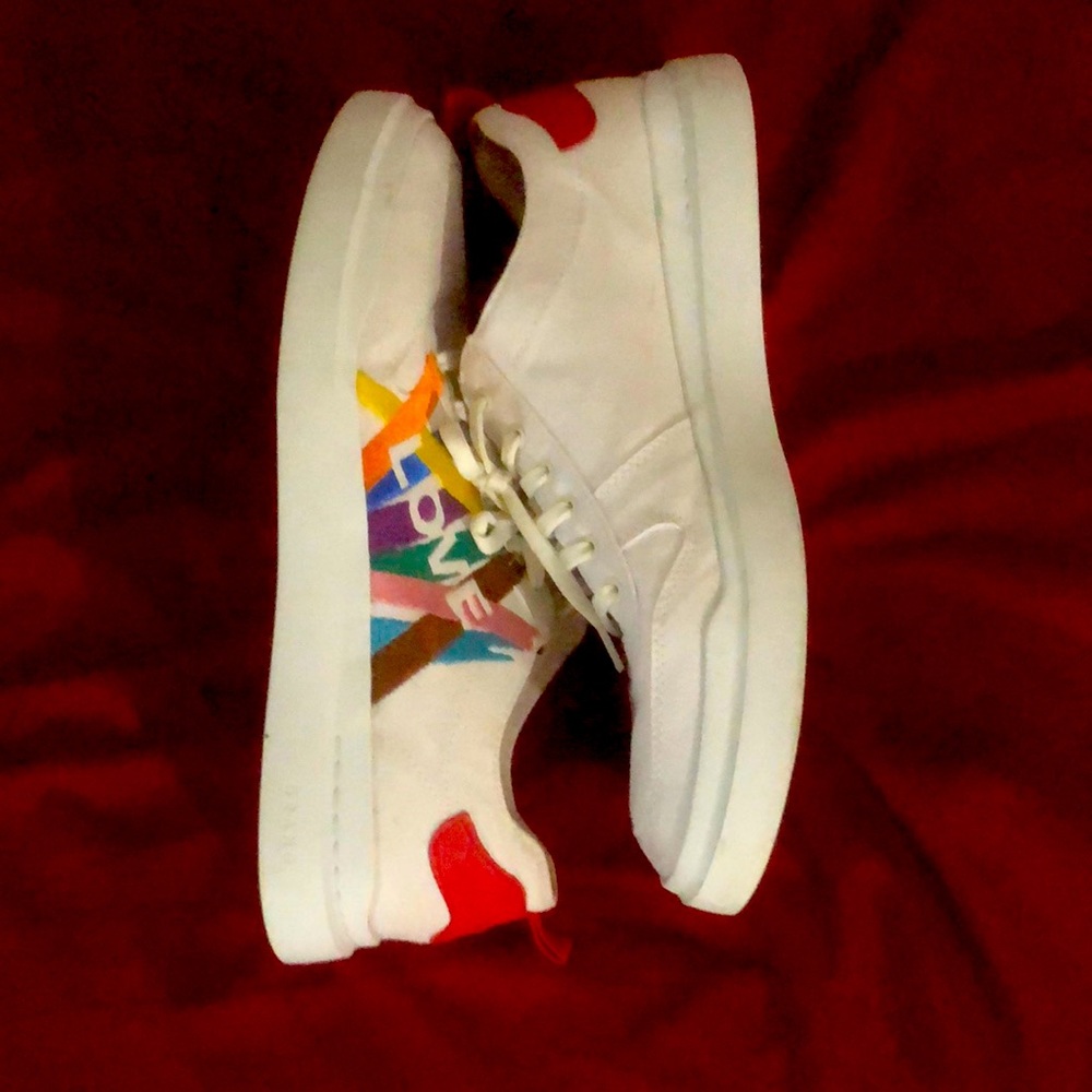 Cole HAAN grand series almost brand new shoes